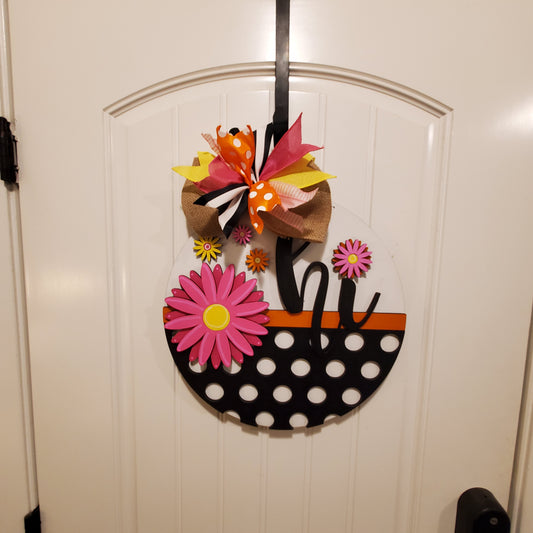 Hi Daisy n Dots Door Hanger